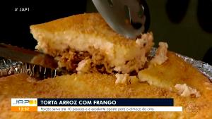 Quantas calorias em 1 Porçoes Torta De Arroz Com Frango?