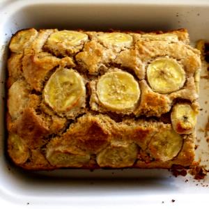 Quantas calorias em 1 Porçoes Torta De Banana Diet Integral?