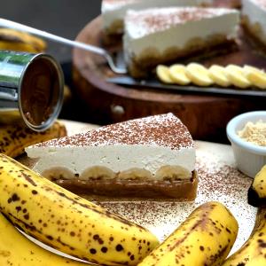 Quantas calorias em 1 Porçoes Torta De Banana Nanica?
