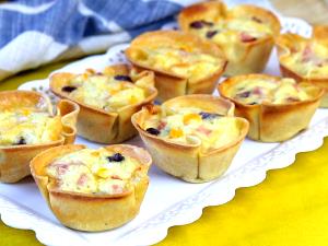 Quantas calorias em 1 Porçoes Tortinha De Queijo?