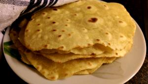 Quantas calorias em 1 Porçoes TORTILLA?