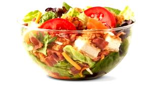 Quantas calorias em 1 Porção (319,0 G) Salada ranch com bacon, McDonald