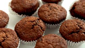 Quantas calorias em 1 pote (45 g) Muffin de Chocolate?