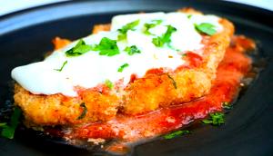 Quantas calorias em 1 prato (500 g) Chicken Parmigiana?