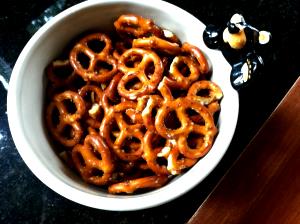 Quantas calorias em 1 Pretzel De 1 Anél Pretzels (Rijos)?