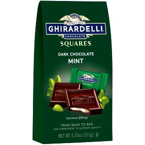 Quantas calorias em 1 quadrado (15 g) Dark Chocolate Mint?