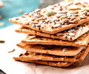 Quantas calorias em 1 Receita Completa Bolachas Crackers Com Descarte De Massa-Mãe?