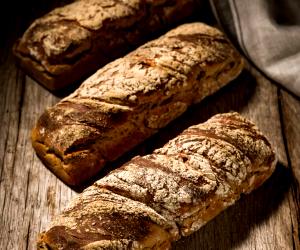 Quantas calorias em 1 Receita Completa Pão Pardo Torcido?