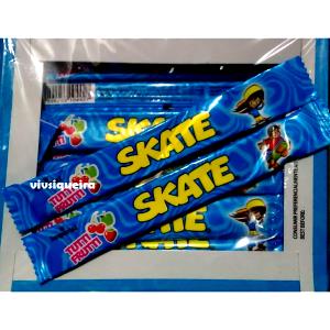 Quantas calorias em 1 unidade (12 g) Skate Tutti Frutti?