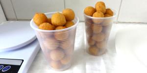 Quantas calorias em 1 unidade (15 g) Mini Coxinhas de Queijo?