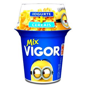 Quantas calorias em 1 unidade (165 g) Iogurte Vigor Mix Sucrilhos?