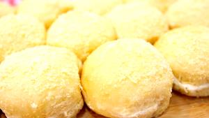 Quantas calorias em 1 unidade (20 g) Pão Delícia?