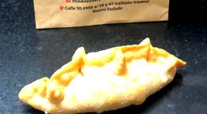 Quantas calorias em 1 unidade (80 g) Empanada Amarrito?