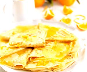 Quantas calorias em 1 Unidade Crepes De Farinha De Milho Com Molho De Laranja?