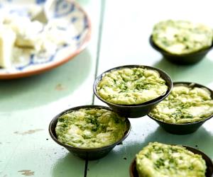 Quantas calorias em 1 Unidade Fritatas De Queijo De Cabra E Espinafres?