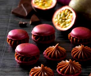 Quantas calorias em 1 Unidade Macarons Roxos Com Ganache De Chocolate E Maracujá?