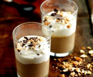 Quantas calorias em 1 Unidade Trifle De Café, Amêndoa E Chocolate?