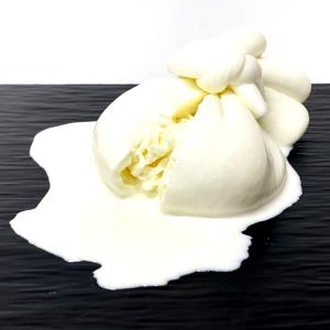 Quantas calorias em 1 Xícara, Desfiado Queijo Mozzarella de Leite Integral?