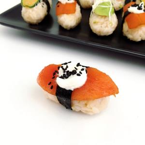 Quantas calorias em 1 Xícara Sushi com Vegetais?