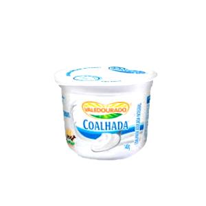 Quantas calorias em 100 g Coalhada Integral?