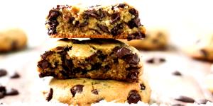 Quantas calorias em 100 G Cookies com Pepitas de Chocolate (Macio)?