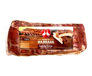 Quantas calorias em 100 g Costela Suína Sabor Barbecue?