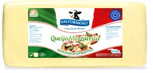 Quantas calorias em 100 G Queijo Mozzarella (com Leite Desnatado)?