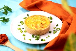 Quantas calorias em 100 g Quiche Low Carb de Frango?