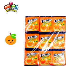 Quantas calorias em 100 G Soda de Laranja?