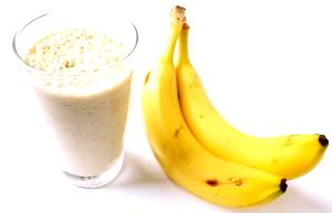 Quantas calorias em 100 G Vitamina de Banana?