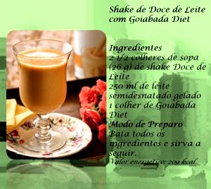 Quantas calorias em 2 1/2 colheres de sopa (26 g) Shake de Chocolate?