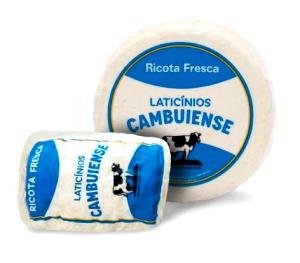 Quantas calorias em 2 fatias (30 g) Ricota Fresca?