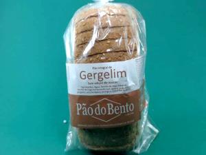 Quantas calorias em 2 fatias (50 g) Pão Integral Gergelim?
