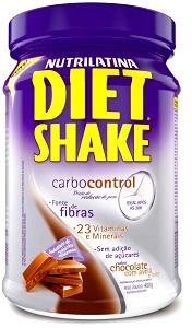 Quantas calorias em 3 colheres cheias (35 g) Diet Shake Carbo Control Chocolate com Avelã?