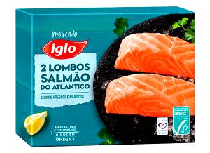 Quantas calorias em 3 colheres de sopa (60 g) Salmão em Pedaços Ao Natural?