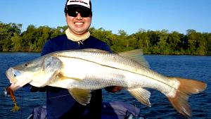 Quantas calorias em 3 Oz Peixe Robalo?