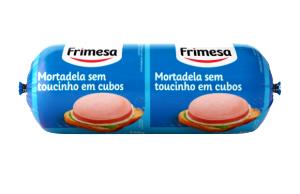 Quantas calorias em 4 fatias (40 g) Mortadela sem Cubos de Toucinho?