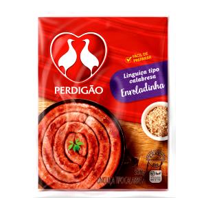 Quantas calorias em 4 fatias (50 g) Linguiça Calabresa Enroladinha?