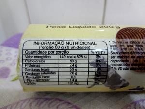 Quantas calorias em 6 unidades (30 g) Biscoito Leite Maltado Chocolate Crocante?